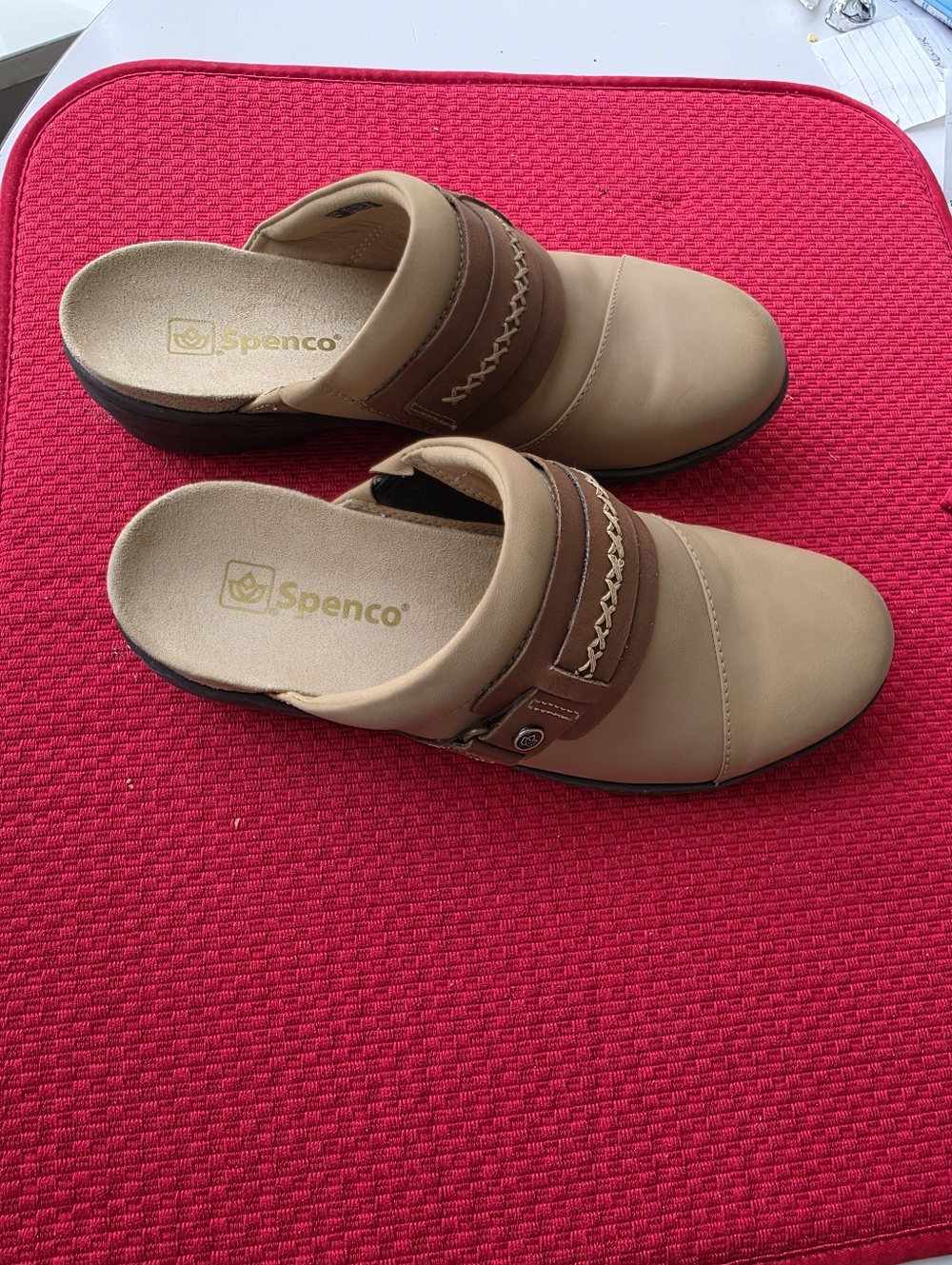 Spenco Tan & Brown Slip-On Clog Mules